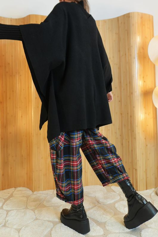 McAlister Knit Cape Black